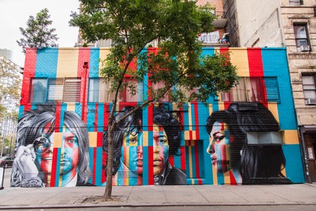 "Club 27" mural by Eduardo Kobra